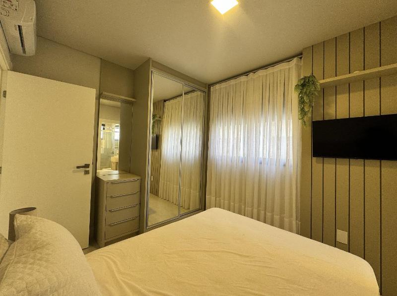 Sonho de Palmas 101 - Apartamento de frente para o mar na deslumbrante praia de Palmas com 3 dormitórios sendo 2 suítes. - image 17