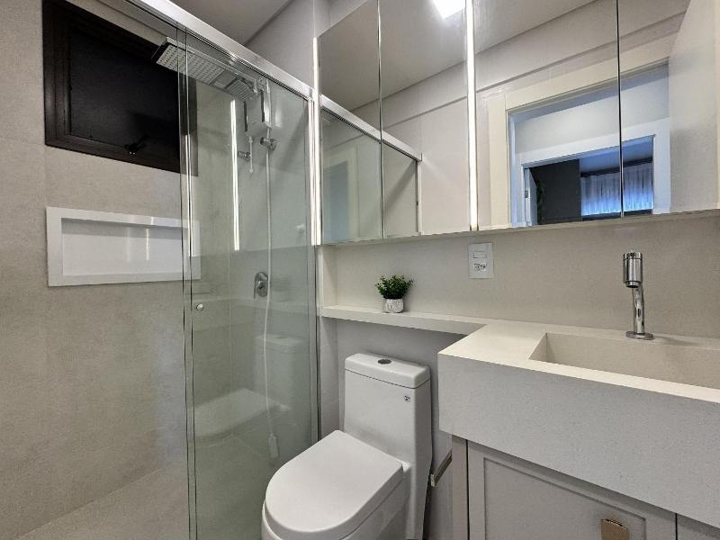 Sonho de Palmas 101 - Apartamento de frente para o mar na deslumbrante praia de Palmas com 3 dormitórios sendo 2 suítes. - image 11