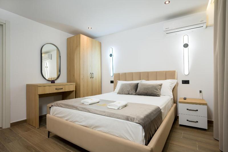 Arberon Seaside Apartments in Durres - image 10