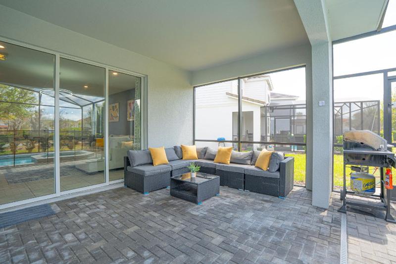 Solterra Serenity 7BR Luxury Estate w Private Pool - image 31