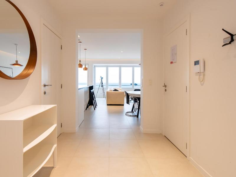 Apartment on Belgian Coast with Sea Views - image 18