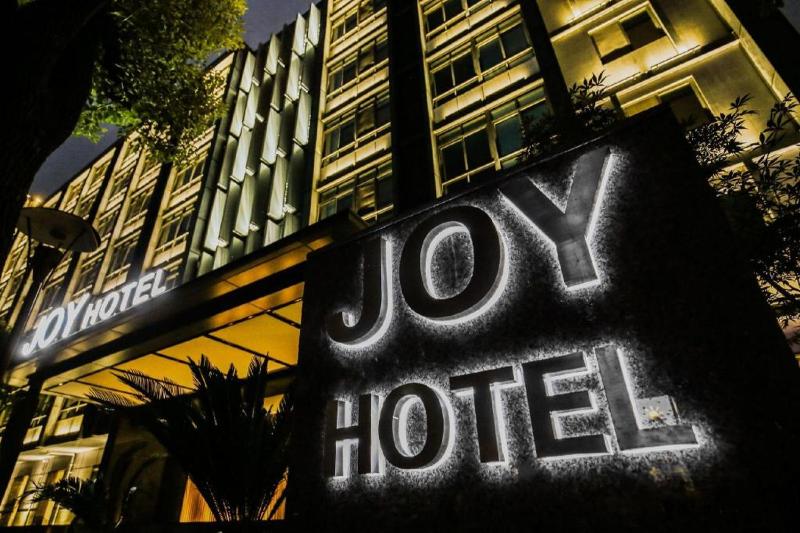 Joy Hotel - image 2