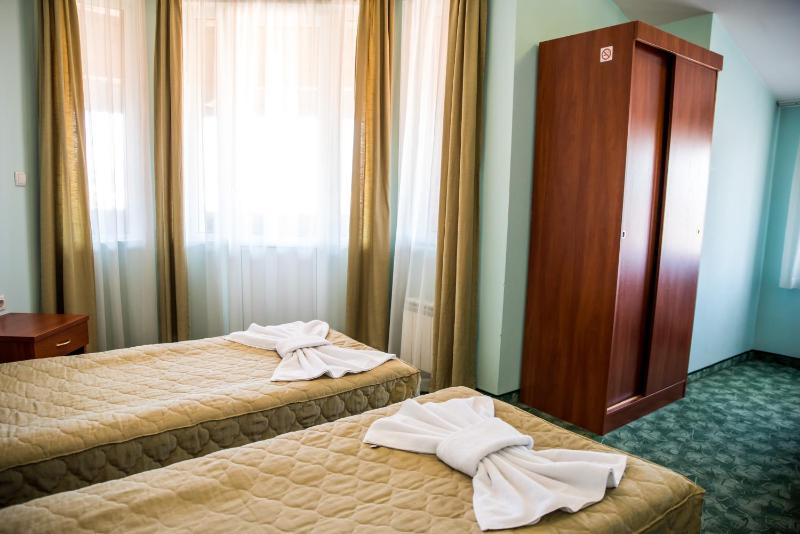 Bariakov Family Hotel - image 50