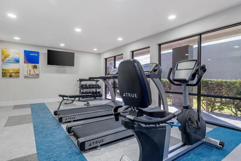 Comfort Inn Sea World Area - image 8