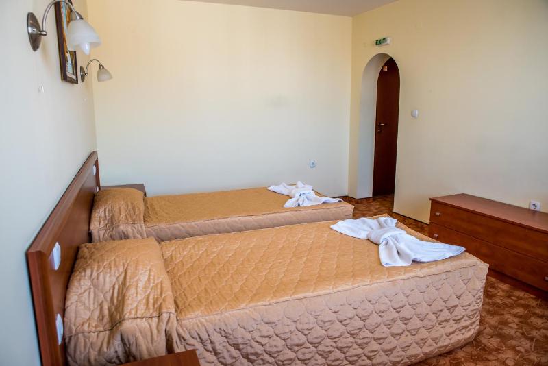 Bariakov Family Hotel - image 48