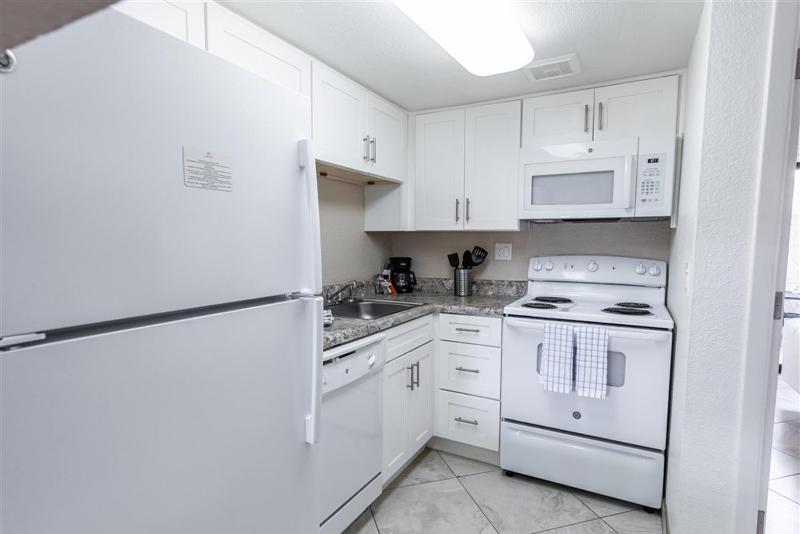 145 Fully Furnished 1BR Suite-Pet Friendly - image 18