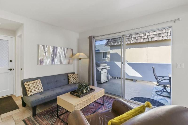 Coastal Charm with Spectacular Bay Views home - image 21