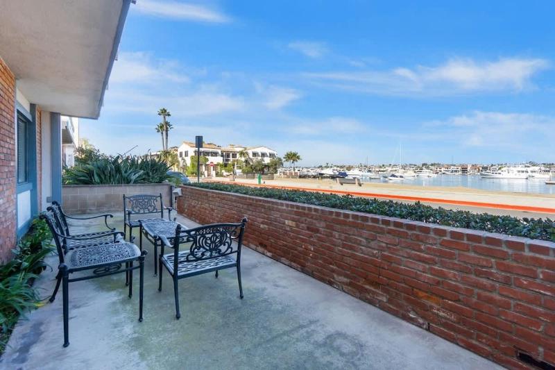Coastal Charm with Spectacular Bay Views home - image 36