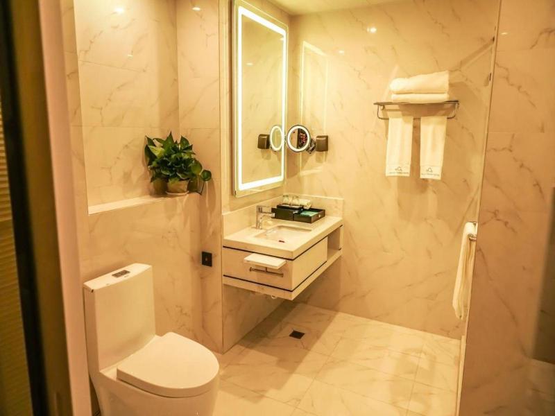 Qingdao Galaxy Holiday Hotel - image 17