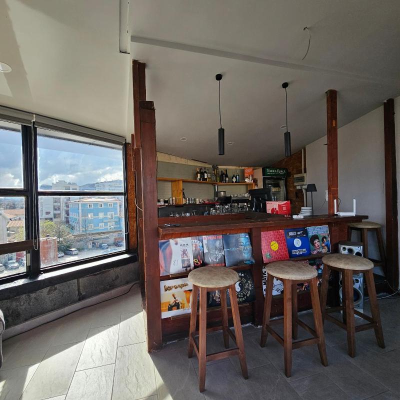 Traveler Hostel Rooftop - image 11