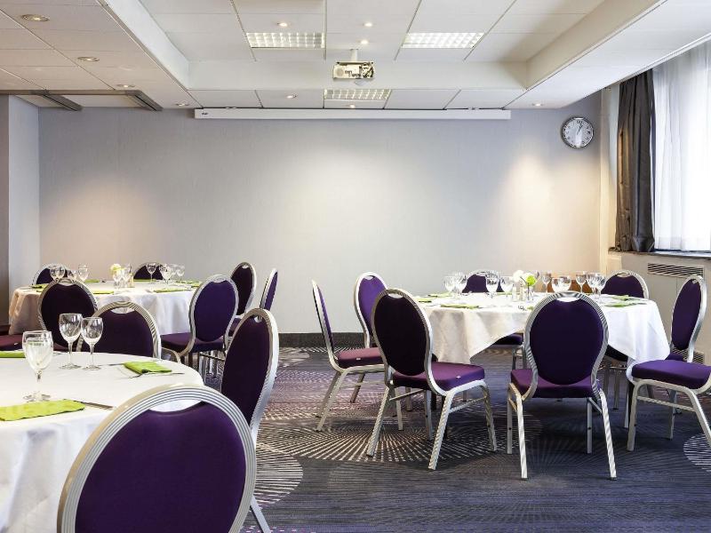 Novotel Tours Centre Gare - image 49