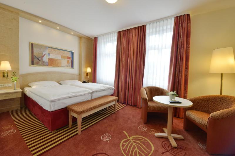 Double Room Single Use image 2