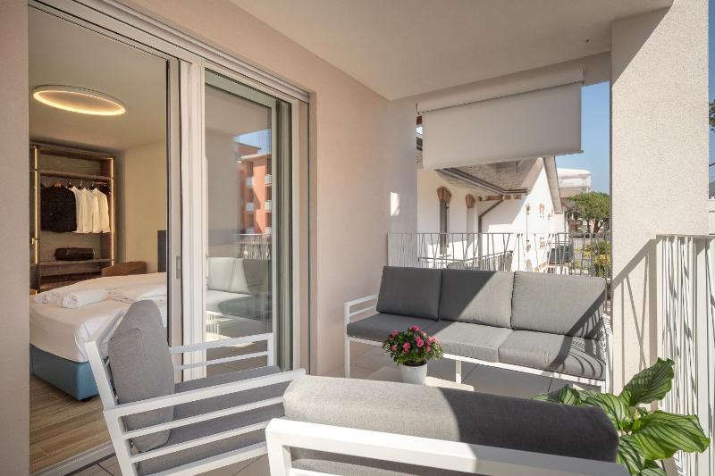 LEVANTE for a luxury stay - Superior - image 13