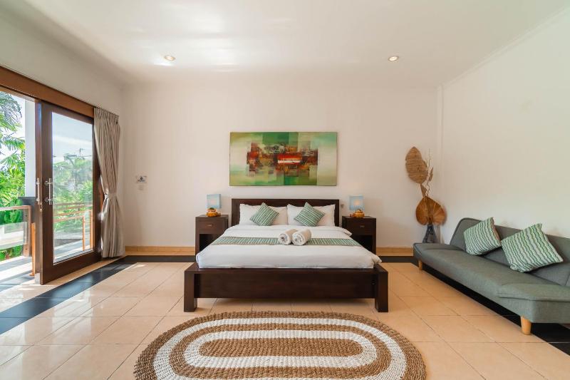 Villa Alleira Seminyak - image 12