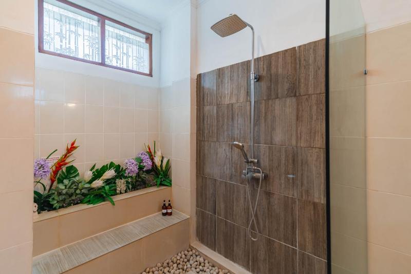 Villa Alleira Seminyak - image 35