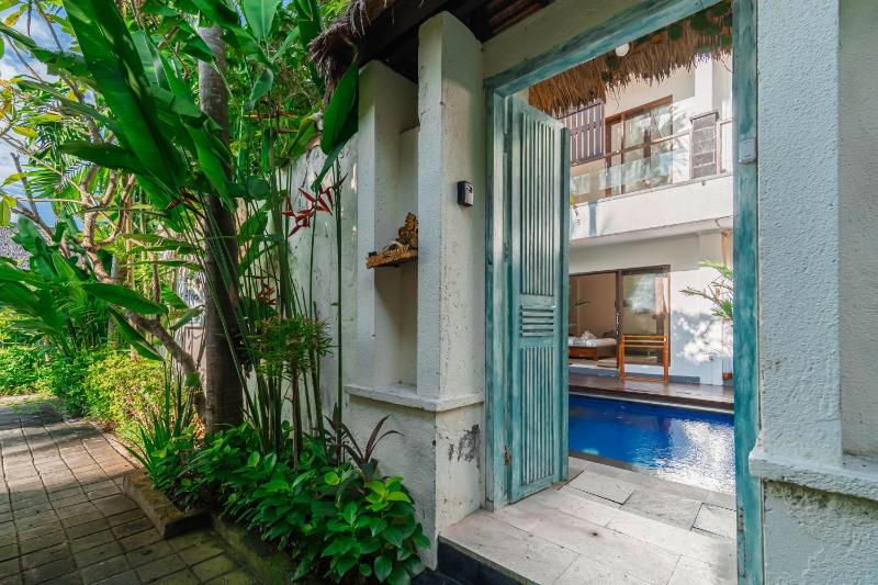 Villa Alleira Seminyak - image 29