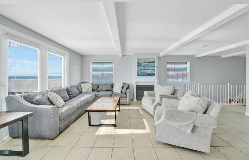 Rooftop Deck with Stunning 360 Beach Views condo - image 12