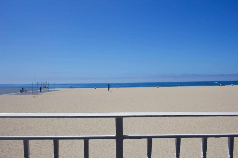 Ocean and Scenic Beach Views From Deck apts - image 12