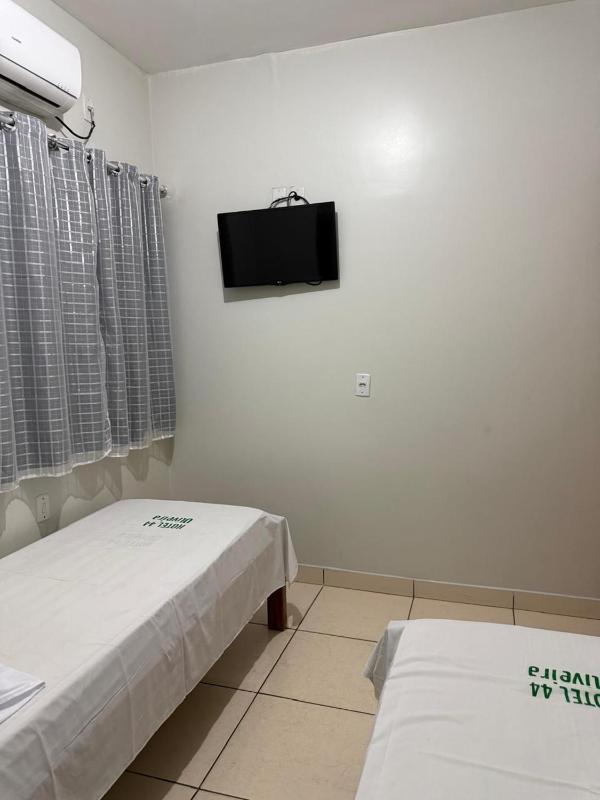 Hotel 44 Oliveira - image 33