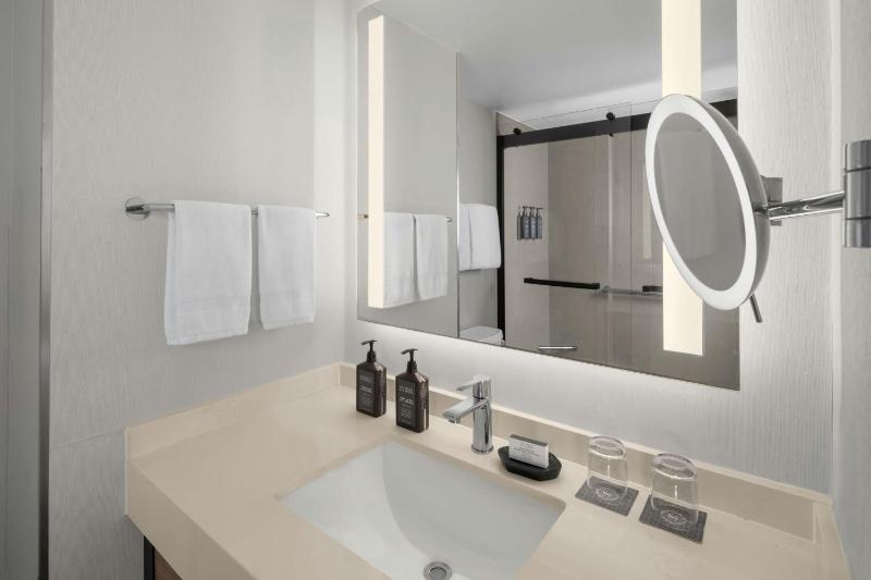 Sheraton Suites Fort Lauderdale At Cypress Creek - image 29