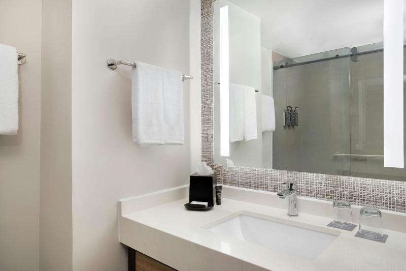 Sheraton Suites Fort Lauderdale At Cypress Creek - image 24