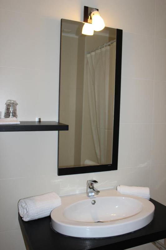 Double Room image 2