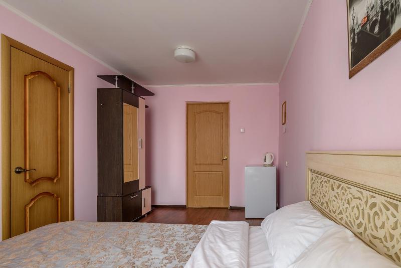 Standard  Double Room image 2