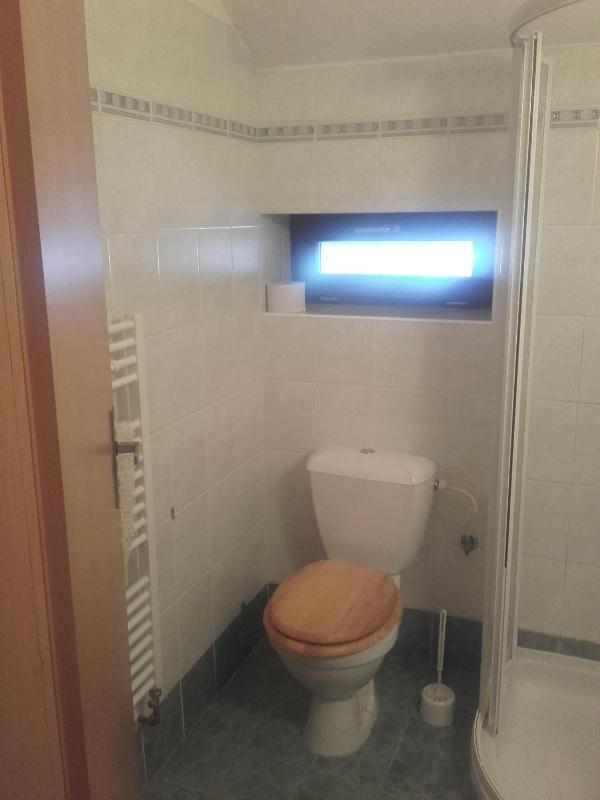 Standard Double Room image 3