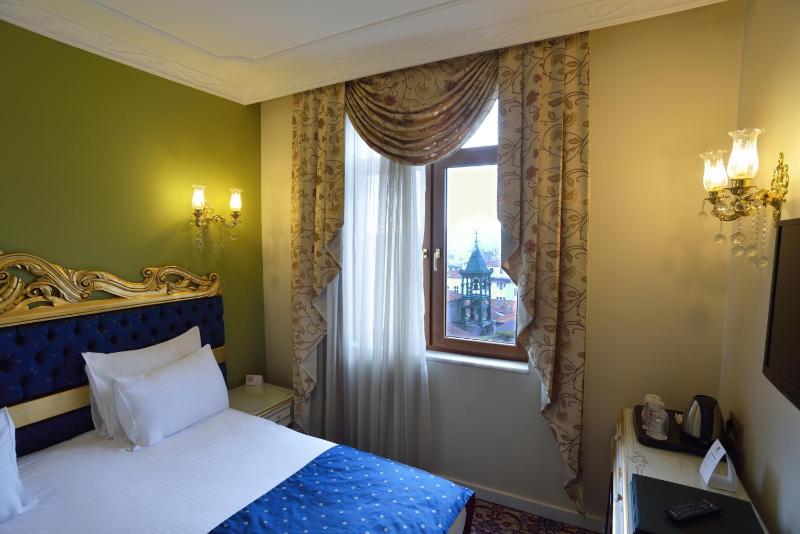 Deluxe Double Room with Sea View image 4
