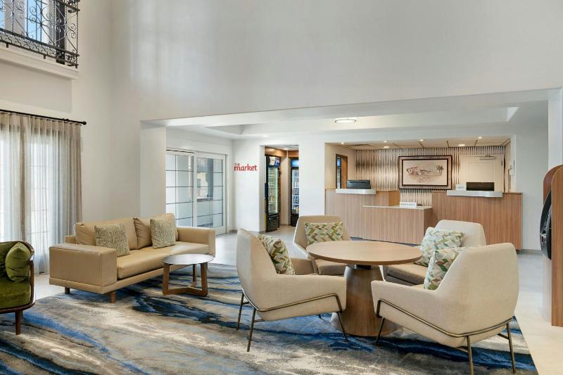 Fairfield Inn & Suites San Diego Old Town - image 11
