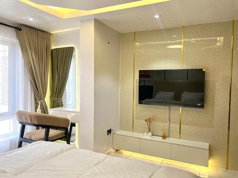 NEW! 2BDR Maisonette with PS5 and balcony in Lekki phase one - image 16