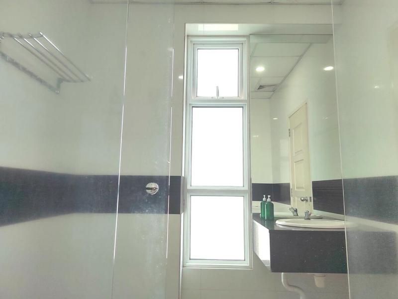 New 2br 2bath/ Seaview/ MansionOne/ Gleneagles - image 13