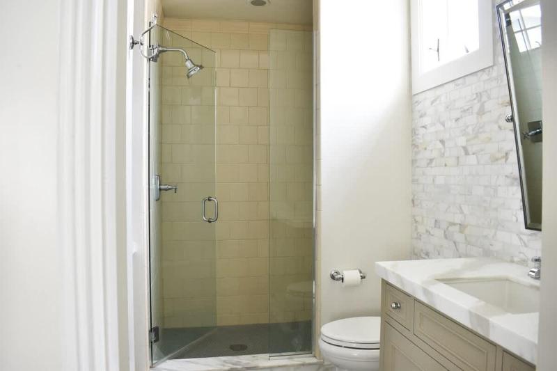 1028 W Oceanfront - Beautiful 5bdr Beachfront on Scenic Bike Path - image 20