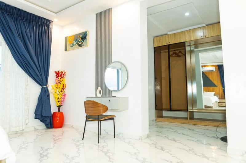 4 Bedroom in Ikate Lekki - image 5