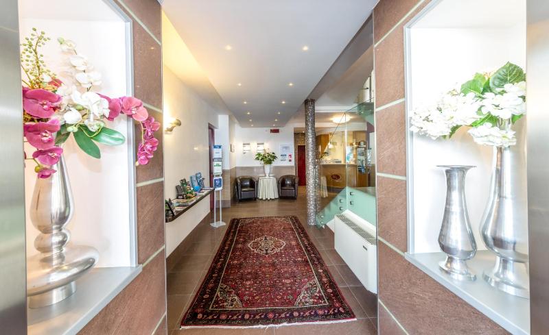 Hotel Lilia - image 15