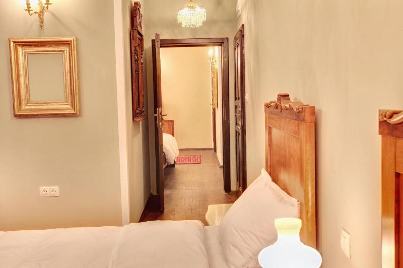 Superior Quadruple Room image 2