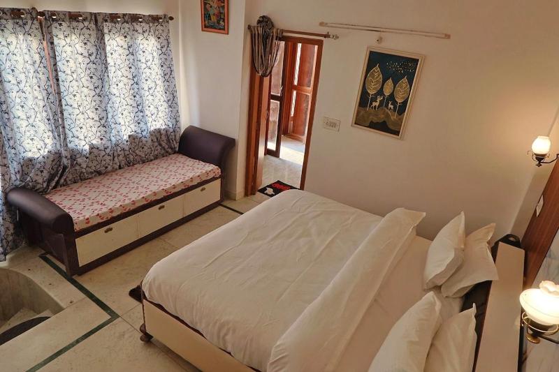 The Hidden Hills Stay2BHK Near Mall Road - image 3