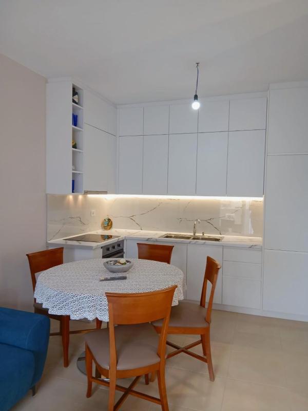 Amaris Kian Apartment - image 11