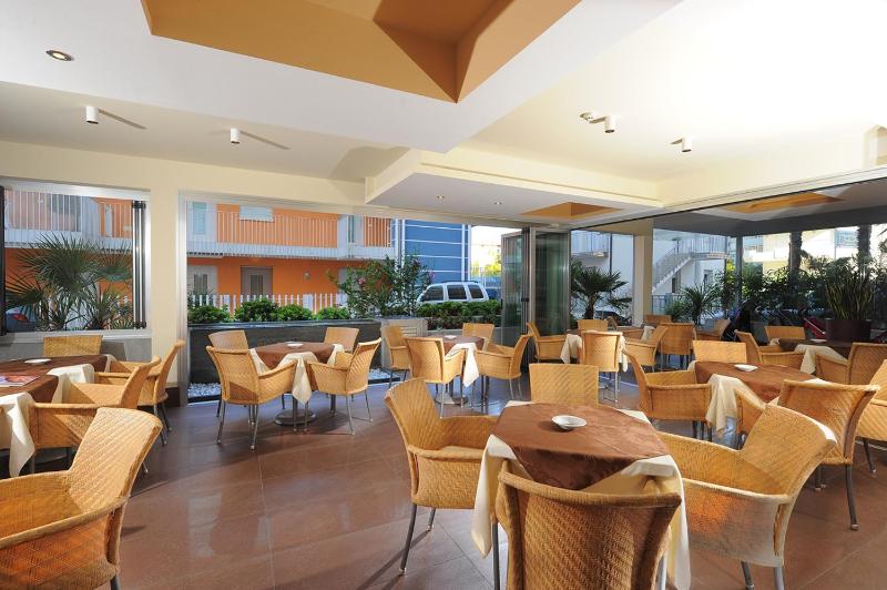 Hotel Lilia - image 30