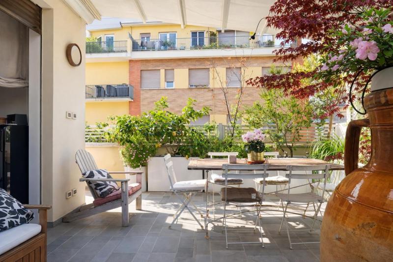 Elegantis Terrazze al Vaticano - Your Chic Retreat in Central Rome - image 12