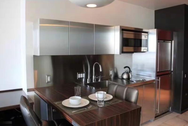 Palms Place Condo with strip view - image 7
