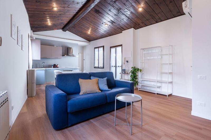Attic Romance with Balcony - image 10