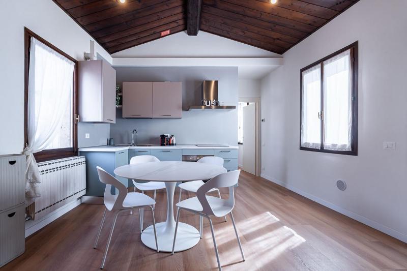 Attic Romance with Balcony - image 11