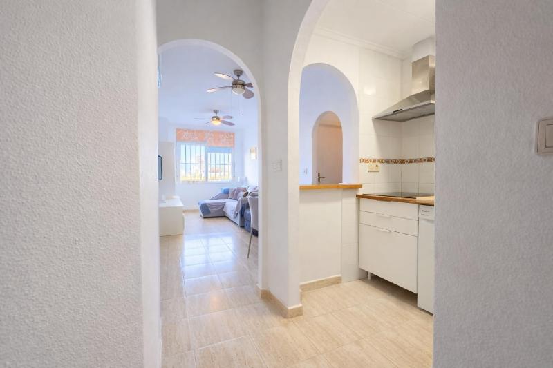 Apartamento El Barco: Zona Residencial. - image 2