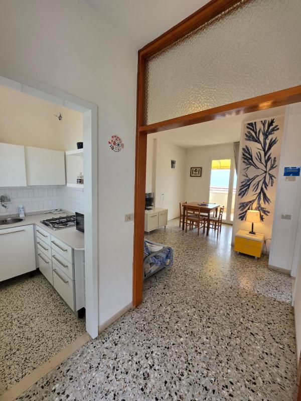 Villa Nave Trilocale con Terrazza Frontemare - Agenzia Cocal - image 8