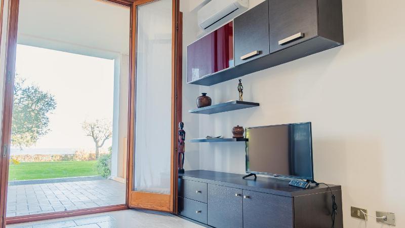 Vista Lago Apartment - Italian Homing - image 33