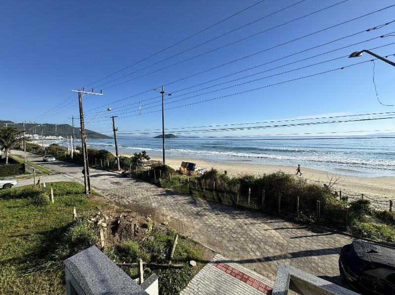 Sonho de Palmas 102 - Apartamento de frente para o mar na bela praia de Palmas com 3 dormitórios sendo 2 suítes - image 12