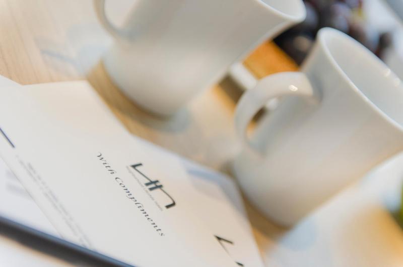 City Living Suite Apartment image 2