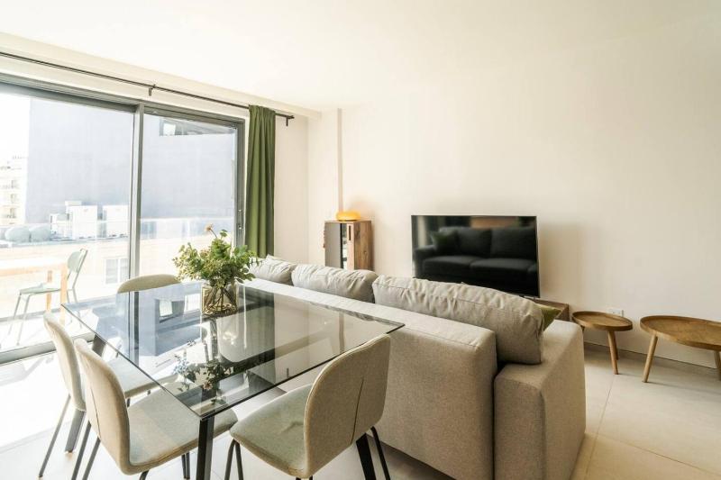 St Julians Paceville Mercury Suite with Pool - image 15
