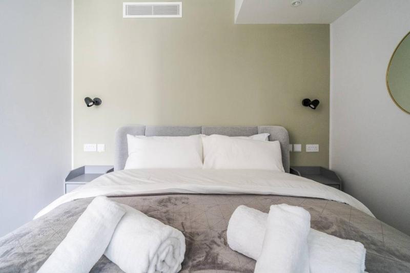 St Julians Paceville Mercury Suite with Pool - image 12
